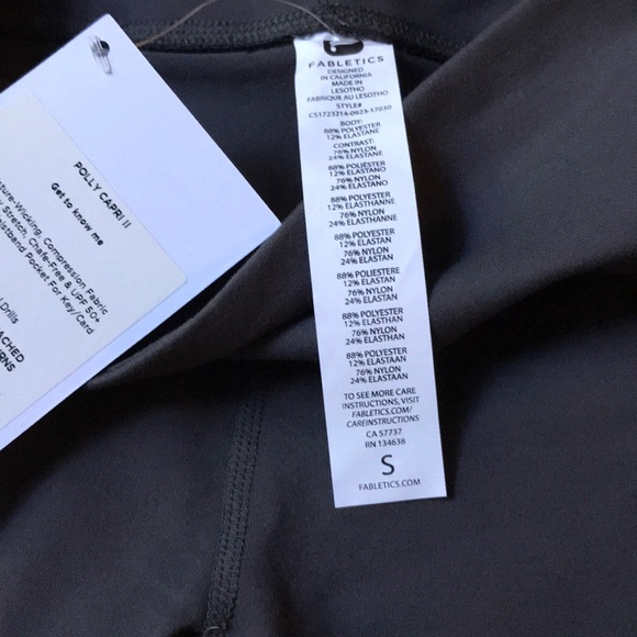 Fabletics Polly Capri ll Workout Leggings w/ Mesh - Picture 5 of 9